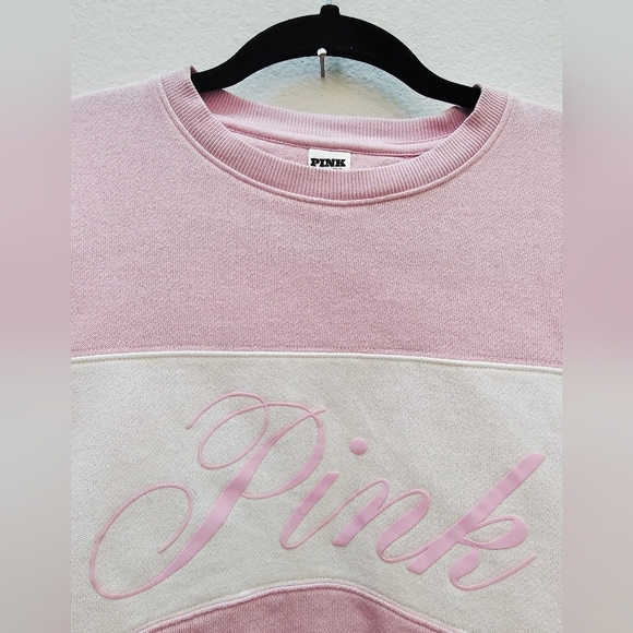 PINK Victoria's Secret Light Pink and White Pullover Fleece, Sice SM - Picture 3 of 6